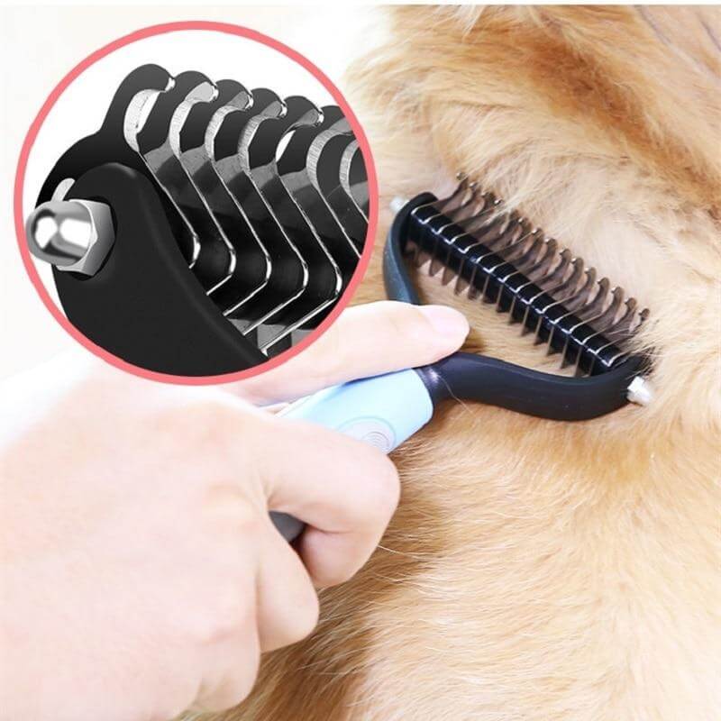 Dualbrush 2-in-1 Captures 95% Of Your Pet's Hair