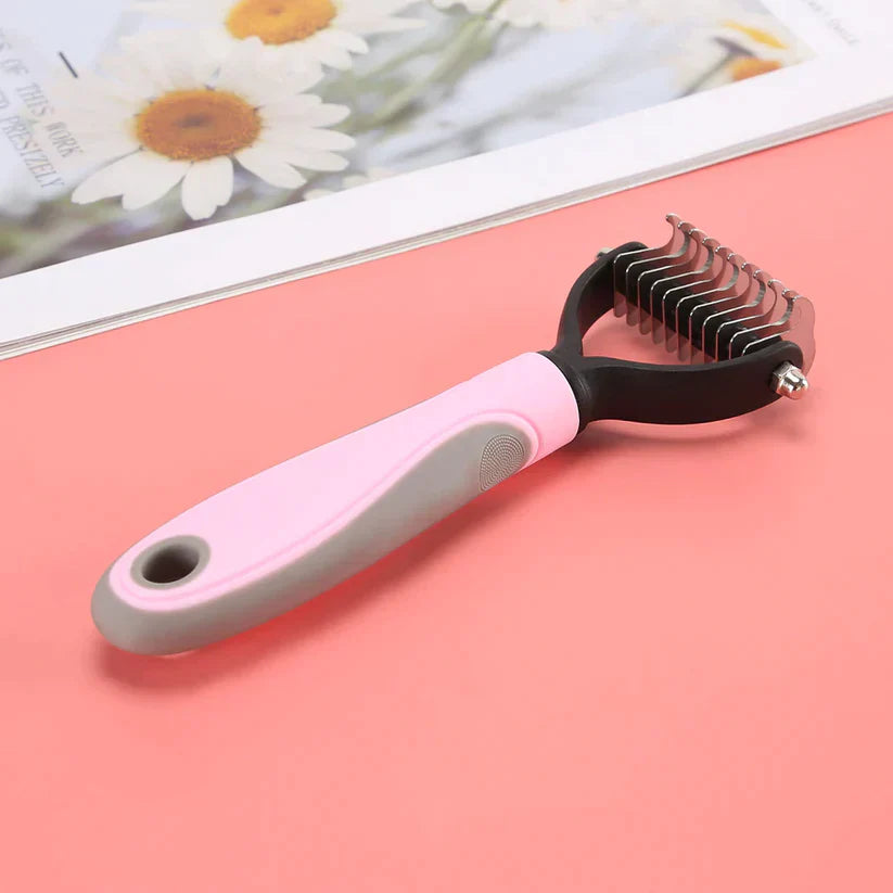 Dualbrush 2-in-1 Captures 95% Of Your Pet's Hair