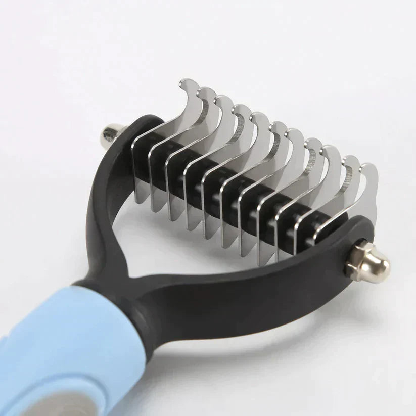 Dualbrush 2-in-1 Captures 95% Of Your Pet's Hair